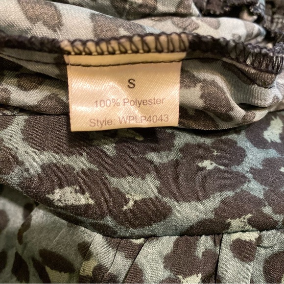 Elan Leopard Print Silky Midi Skirt - Picture 6 of 6